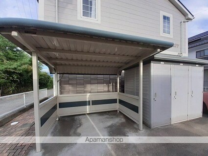 カールド・ファミリア[2LDK/60.03m2]の共用部