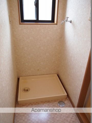 ガーデンハイム樗3番館の内装写真