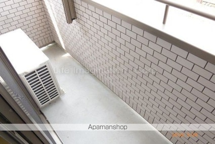 エルメゾン　ラクワット[1R/26.28m2]のバルコニー