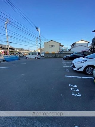 フレグランス米谷[1K/24.85m2]の駐車場