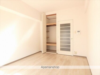 ラ・レジダンス・ド・ミディー[1K/19.6m2]の内装1