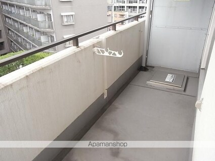 東京都新宿区上落合２丁目[2LDK/72.64m2]のバルコニー