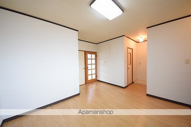 マンションウィンディの内装写真