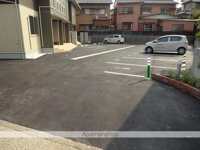 高知県高知市西塚ノ原[2LDK/59.85m2]の駐車場