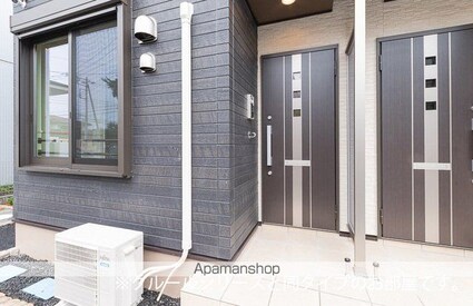 ローレル　Ｂ[1LDK/43.61m2]の玄関