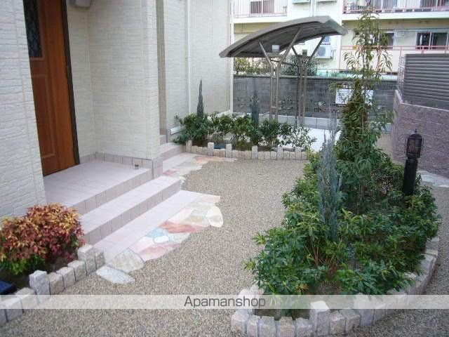 アビタシオン西昆陽の玄関写真