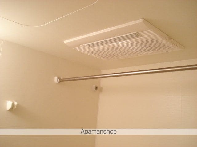 E・SHALIMARの内装写真