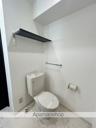 広島県広島市中区大手町３丁目[1K/30.03m2]のトイレ