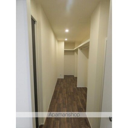 フォーリーフクローバー神楽坂[2LDK/60.61m2]の収納