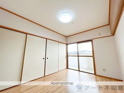 エクシード久万ノ台[2DK/56.7m2]のリビング・居間