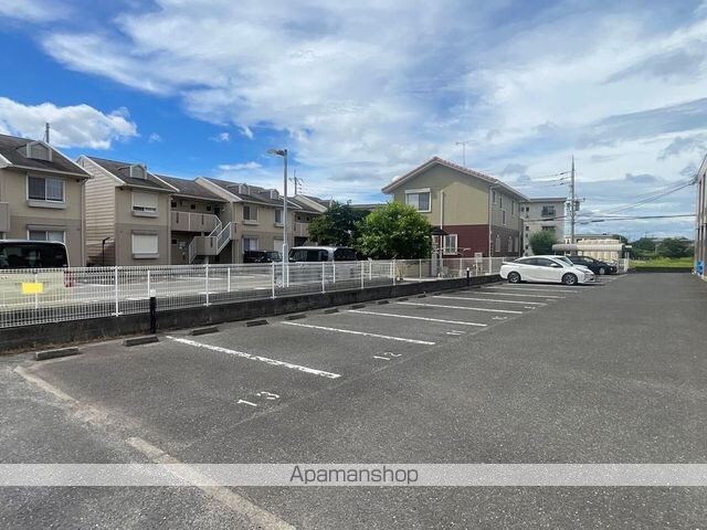 レオパレス大堀[1K/20.28m2]の駐車場1