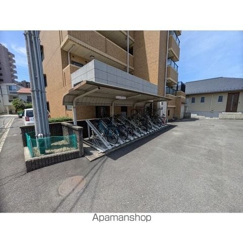 ヒルズ辨天の内装写真