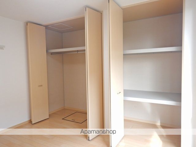 シャーメゾン上板 A棟の内装写真