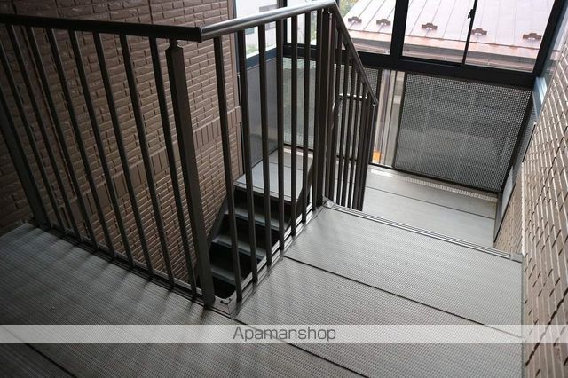 セジュールしろがねの玄関写真