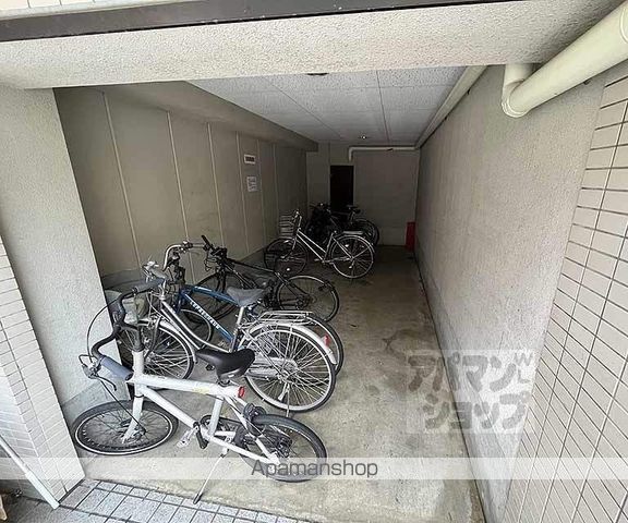 プレジール四条の外観写真