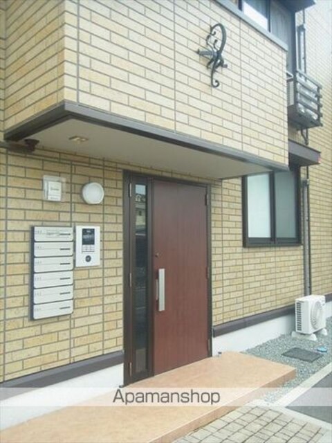 和歌山県和歌山市市小路[1LDK/44.21m2]のエントランス2