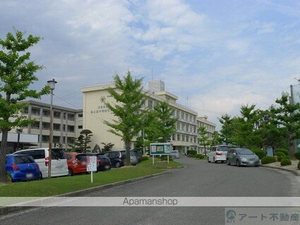 シャルマンヴィラ[2DK/45.82m2]の周辺3