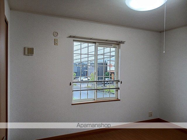 ファミールハウス IVの内装写真