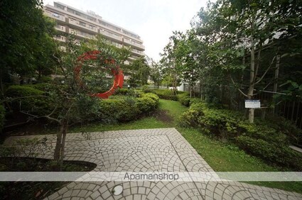 東京都新宿区新宿７丁目[2SLDK/76.95m2]の共用部1