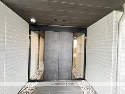 岡山県倉敷市平田[1LDK/44.73m2]のエントランス