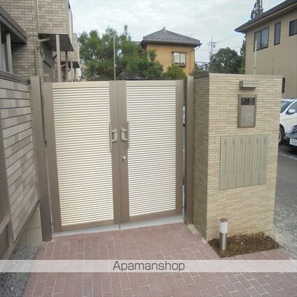 アロアージュハイム[1LDK/45.8m2]のエントランス