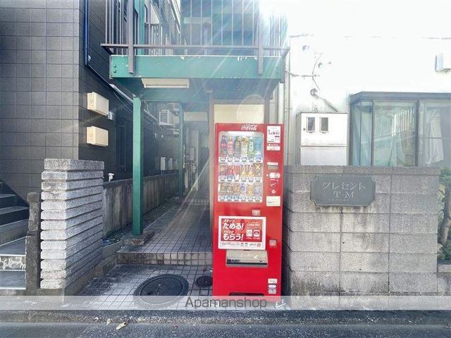 クレセントTMの玄関写真