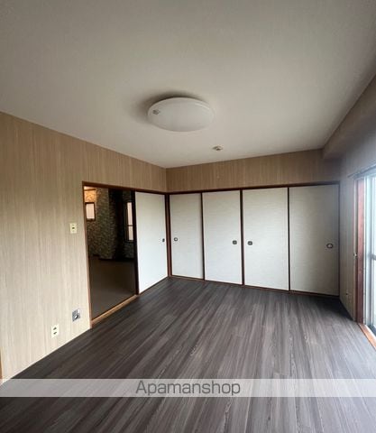 マンション綾の内装写真