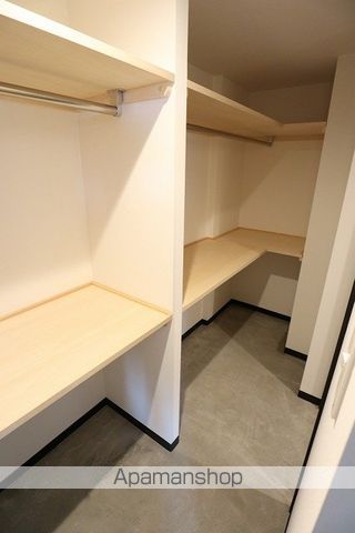 レブニーズ ザ・レジデンス N21の内装写真