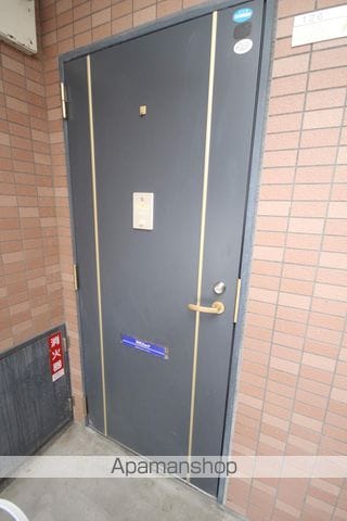 グリーンティアラIIの玄関写真