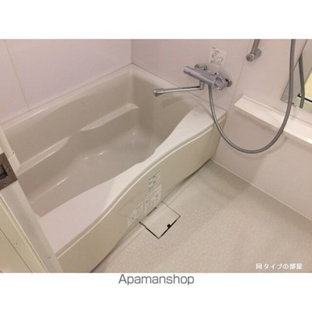東京都世田谷区池尻４丁目[1K/25.74m2]のバス