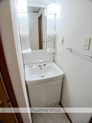 サニーコート六田2の内装写真