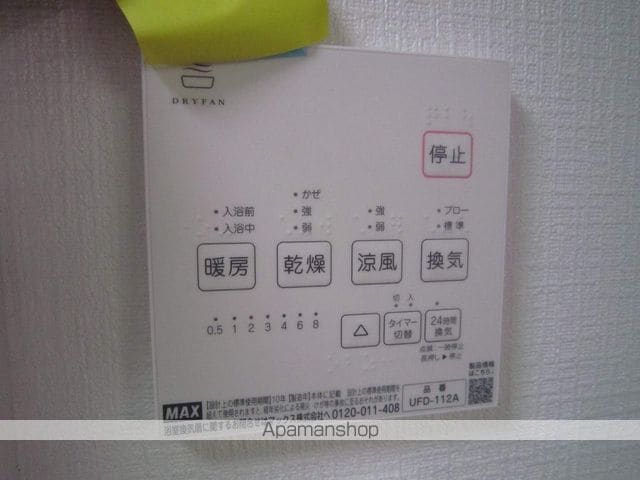 泉大津市楠町西貸家の内装写真