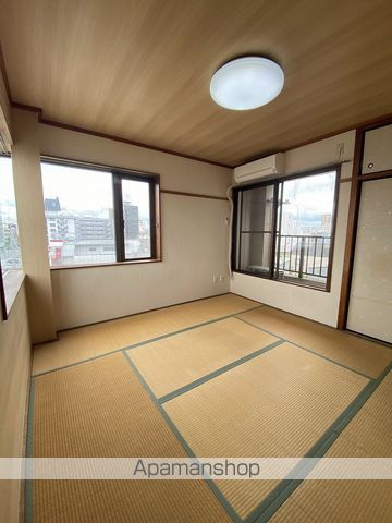 ライヴズビルの内装写真