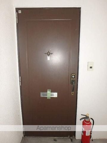 野田ビルIの玄関写真