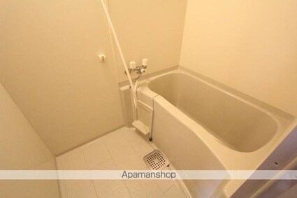 ウッドネスト中央[1K/25.39m2]のバス