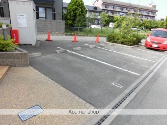 ハイツ　エンカウンターⅡ[1K/30.03m2]の駐車場4