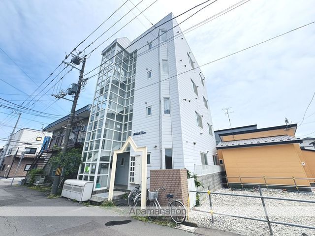 ホワイトタイムの外観写真