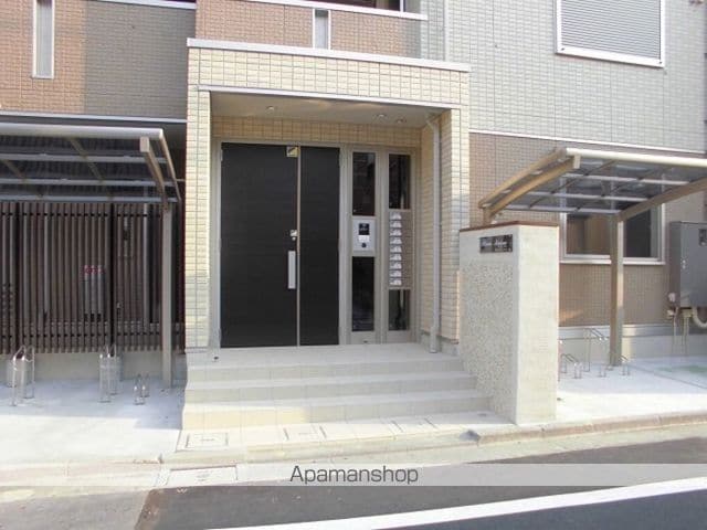 プライム メゾンの玄関写真