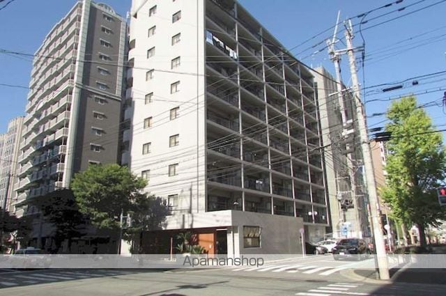 パークサイド薬院の玄関写真