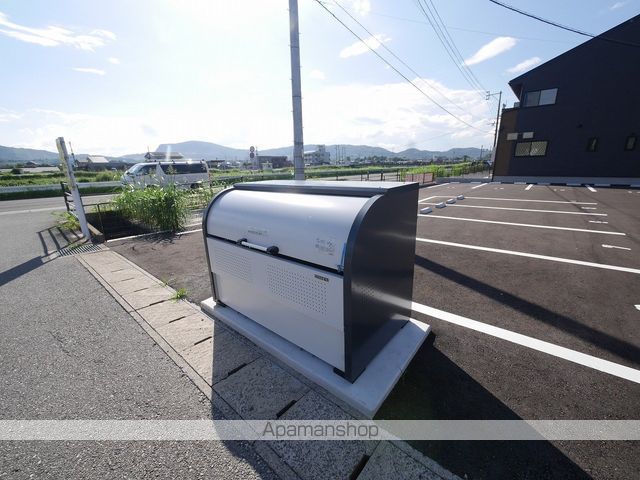 Maison Kawamiyaの外観写真