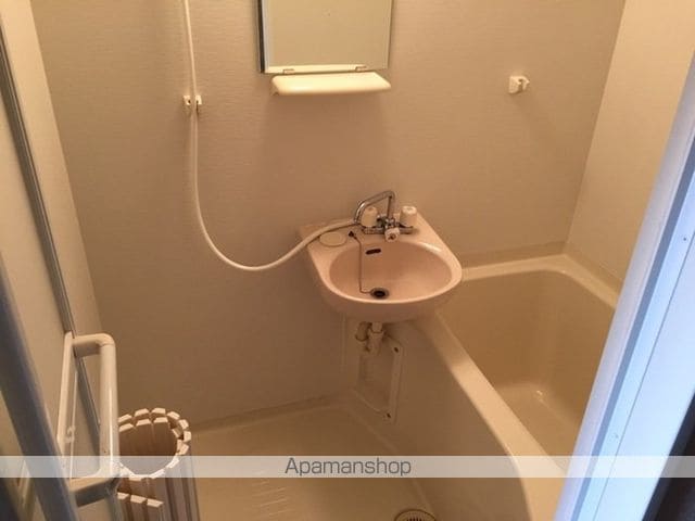 シャイン ルート 綾羅木の内装写真
