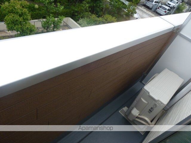 東京都世田谷区下馬３丁目[1R/16.14m2]のバルコニー