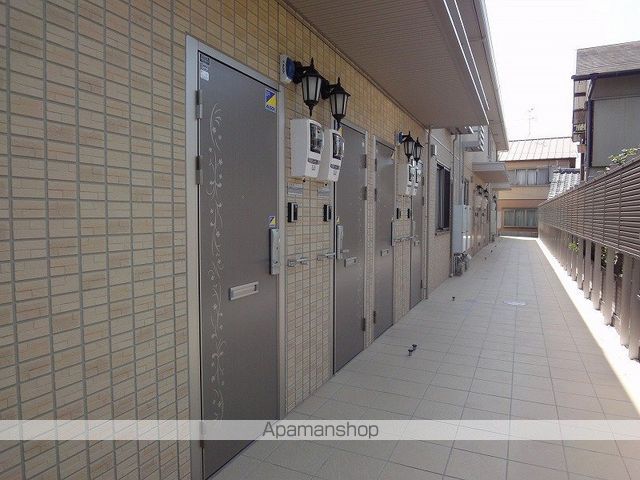 コンフォート倉の玄関写真