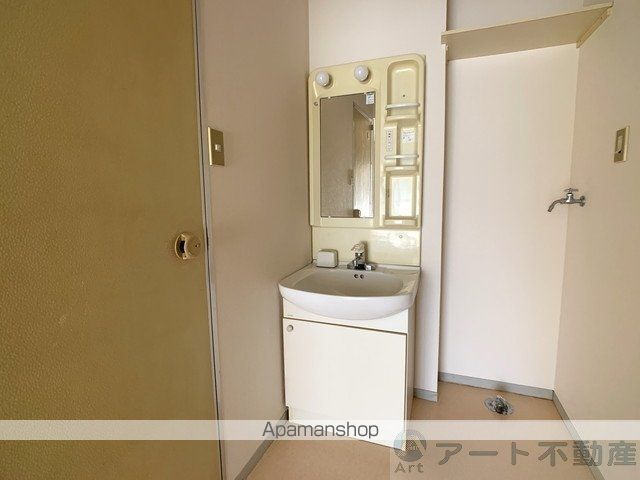 ファミール川原の内装写真