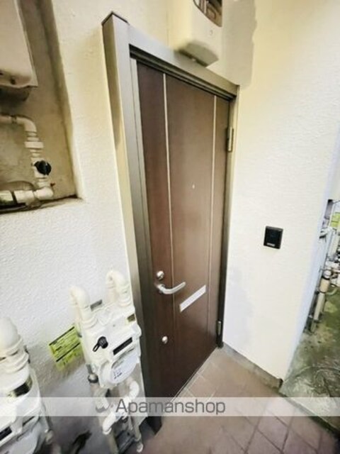 東京都中野区若宮２丁目[1R/17m2]のロビー