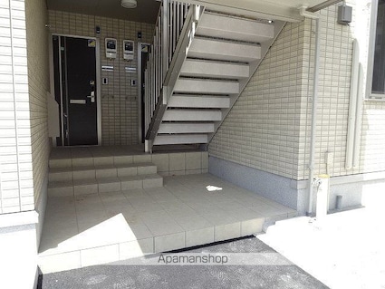 リヴェール[1LDK/36.29m2]のエントランス