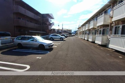 パラディー森塚[1R/33.34m2]の駐車場