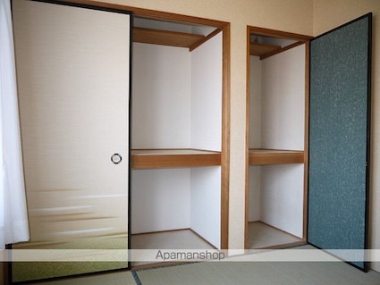 筒井マンション[3LDK/62.25m2]の収納