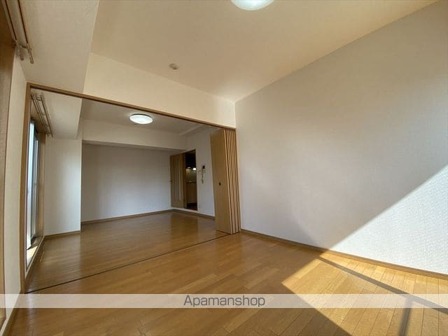 アーバンフラッツ新栄の内装写真