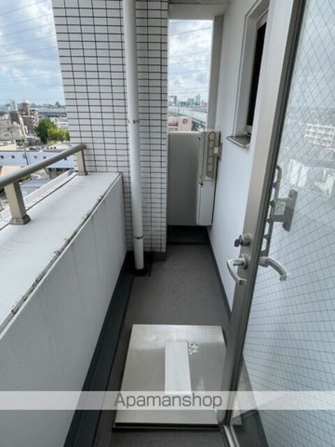 Ｍａｒｃｈｅ　ＩＩＩ[1R/33.45m2]のバルコニー
